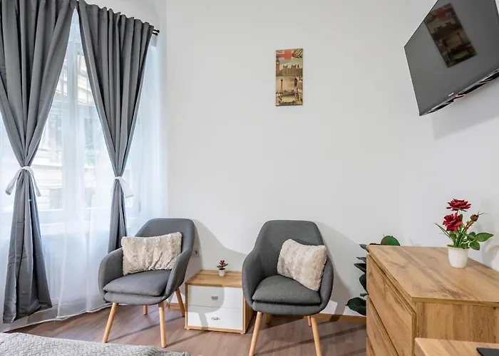 Apartman Comfy In The Center Of The