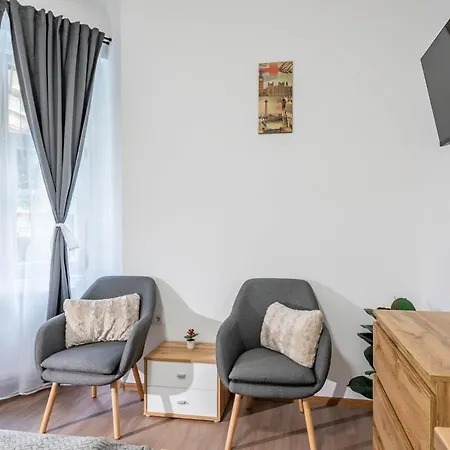公寓 Comfy In The Center Of The